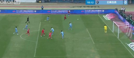 河南队2-1力克云南玉昆迎两连胜 克莱伯乌龙球成