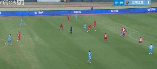 河南队2-1力克云南玉昆迎两连胜 克莱伯乌龙球成