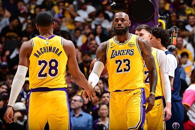 湖人轻取奇才迎三连胜 八村塁先发首秀展现全面