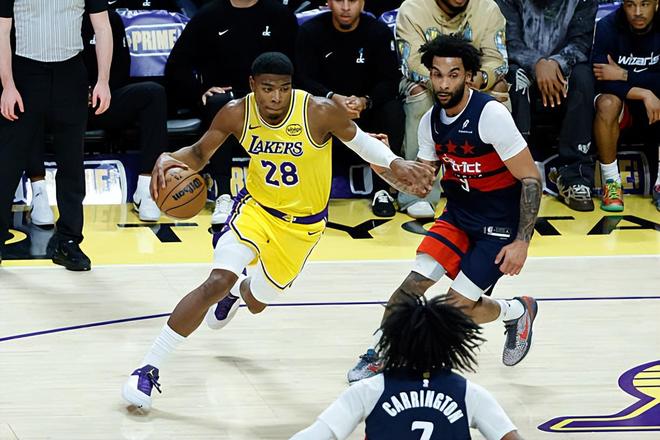 湖人轻取奇才迎三连胜 八村塁先发首秀展现全面